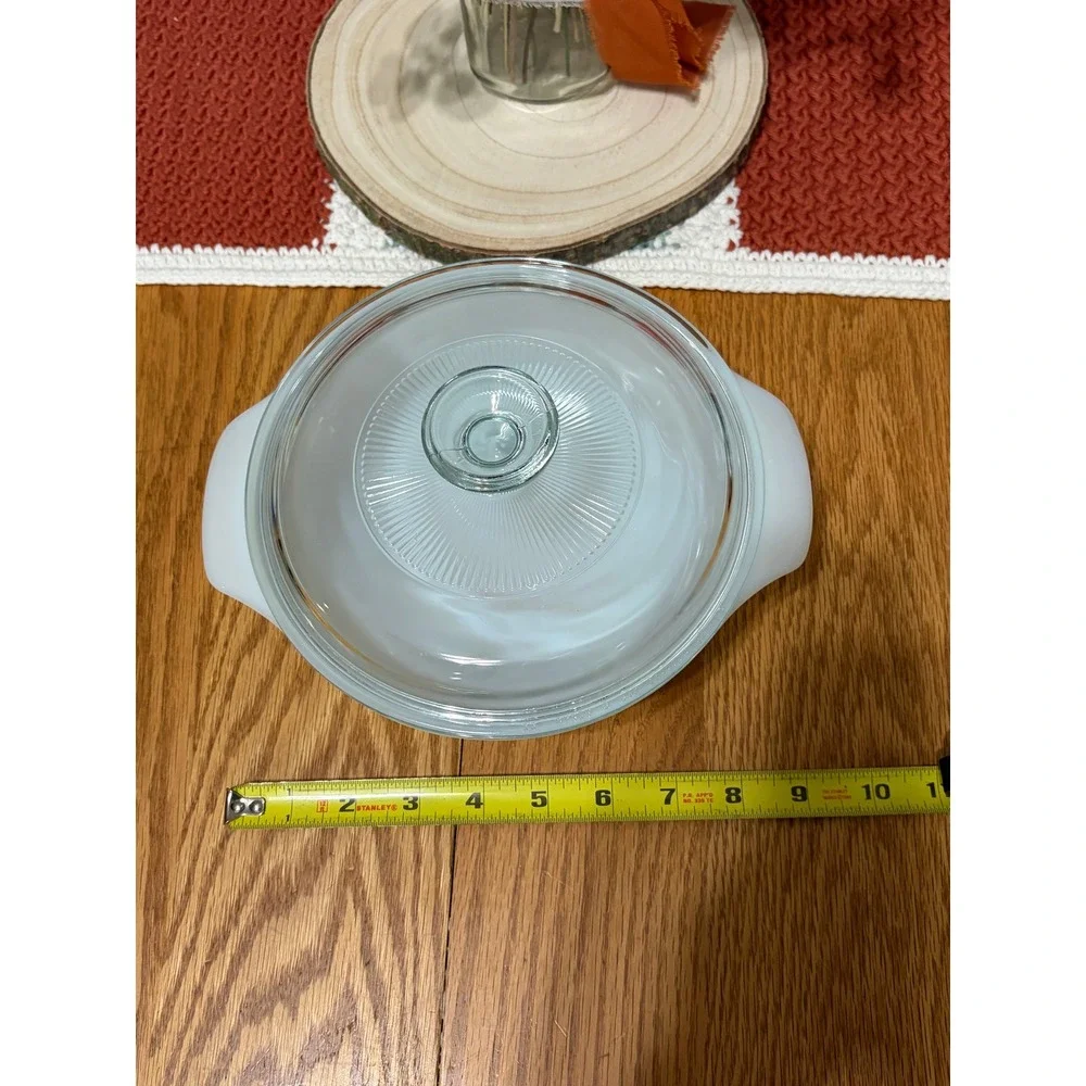 Vintage Pyrex Blue Cornflower Round Casserole Dish with Glass Lid Milk Glass